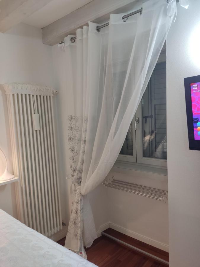 Jennifer House. Тренто Экстерьер фото
