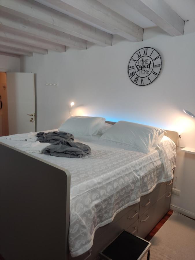 Jennifer House. Тренто Экстерьер фото